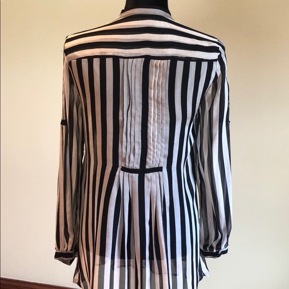 Zara Basic Striped Long Top Size Small🌸 - Picture 3 of 7